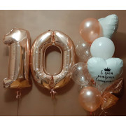 Композиция из воздушных шаров со звездами и сердцами на 10 лет