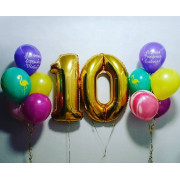 Композиция из шариков с гелием с фламинго на 10 лет