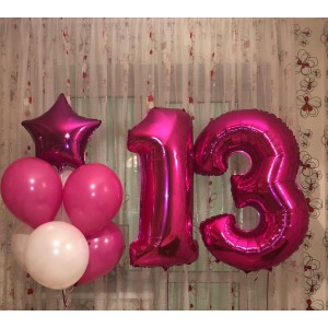Композиция из воздушных шаров в розовом цвете на 13 лет девочке