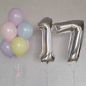 Сет из шариков пастель на 17 лет девушке