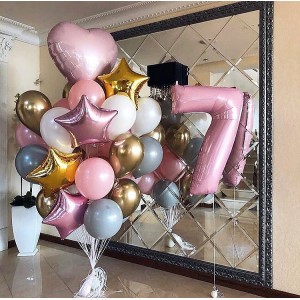 Композиция из шаров на семилетие с большим сердцем и звездами