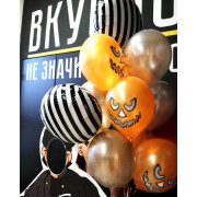 Букет из воздушных шариков на Хеллоуин со злобными тыковками