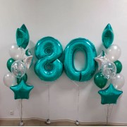 Композиция в цвете тиффани и серебре из двух фонтанов на 80 лет