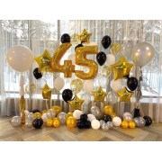 Набор на юбилей с гелиевыми шариками в золотом цвете на 45 лет