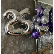 Фонтан из серебряных и сиреневых оттенков для молодого человека на 25 лет