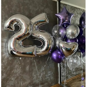 Фонтан из серебряных и сиреневых оттенков для молодого человека на 25 лет