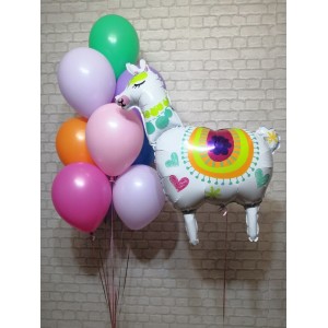 Композиция из ярких шаров с ламой