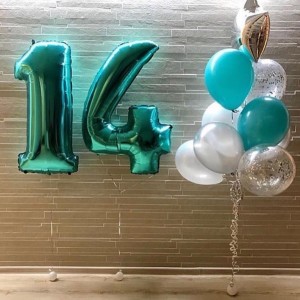 Композиция из воздушных шариков букет с цифрами на 14 лет мальчику