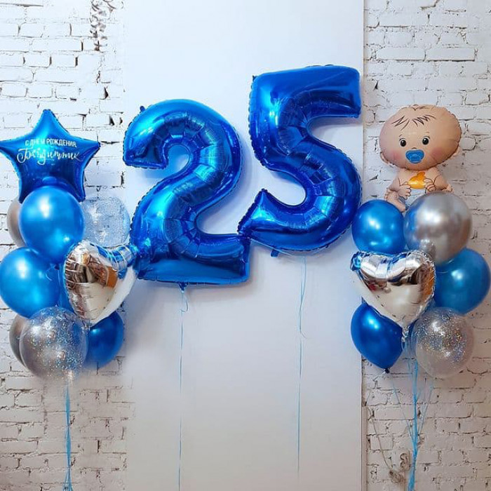 Композиция с малышом в синих тонах на 25 лет парню