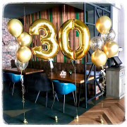 Композиция в золоте на 30 лет для девушки
