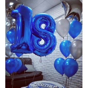 Композиция в синем цвете с серебряными звездами на 18 лет парню