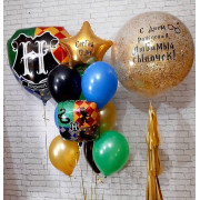 Композиция с большим шаром конфетти и гербом Хогвартса на 13 лет сыночку