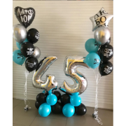 Два фонтана с юмористическими шарами на юбилей для мужчины в 45 лет с цифрами
