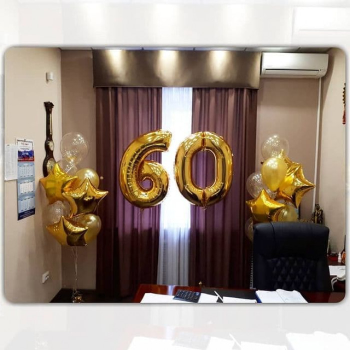 Два фонтана в золоте со звездами и конфетти на 60 лет