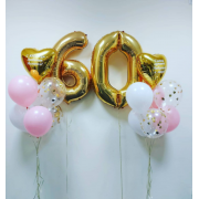 Композиция с двумя букетами с розовыми и белыми шариками на 60 лет мамочке