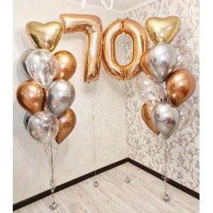 Два букета с оранжевыми и серебряными шариками хром и цифрами на 70 лет