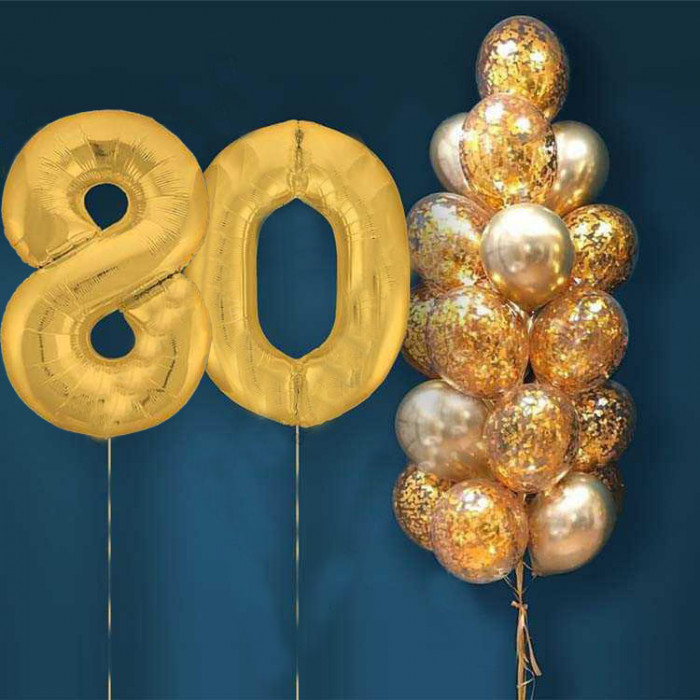 Композиция с букетом из золотых шаров хром и конфетти на 80 лет