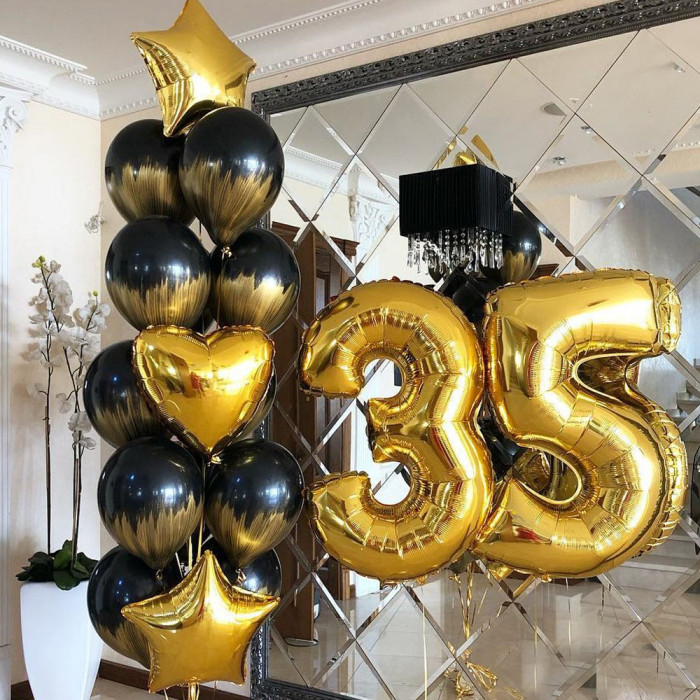 Фонтан на 35 лет с черно-золотыми шарами браш