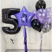Композиция ДР вместе с Уэнсдей с сиреневой звездой и цифрой на 5 лет 