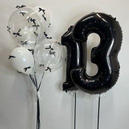 Композиция из шаров "Счастливое число 13"