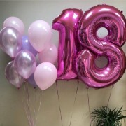 Композиция из шаров на 18 лет Нежные тона