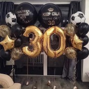 Композиция из гелиевых шаров Лучшему мужу и папе на 30 лет