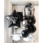 Композиция из гелевых шаров с роботом АР2Дэ2(R2D2) и звездой с индивидуальной надписью